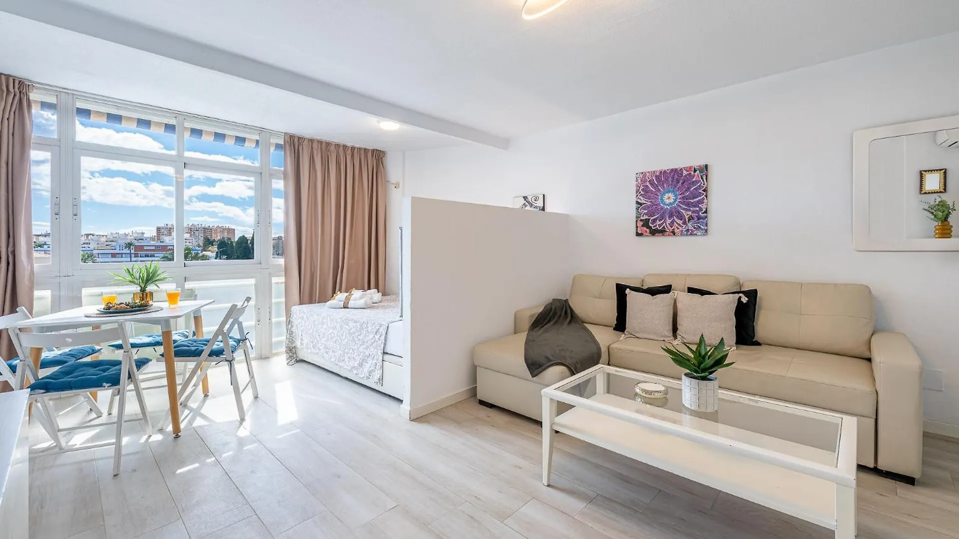 Daire 797 Holiday Rentals- Moderno, Centrico Y Espacioso Estudio Benalmádena