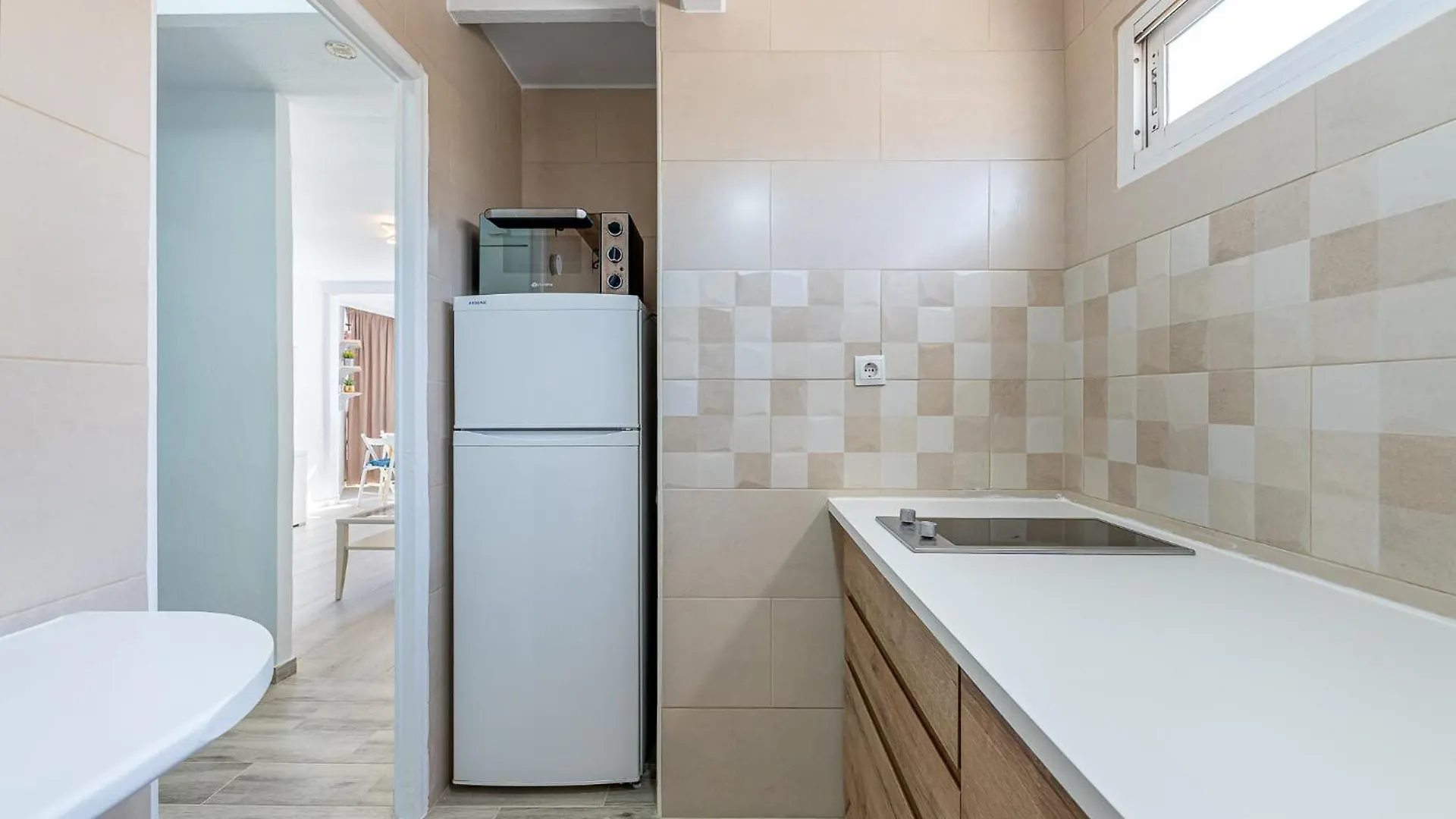 797 Holiday Rentals- Moderno, Centrico Y Espacioso Estudio Benalmadena 0*,  Spain